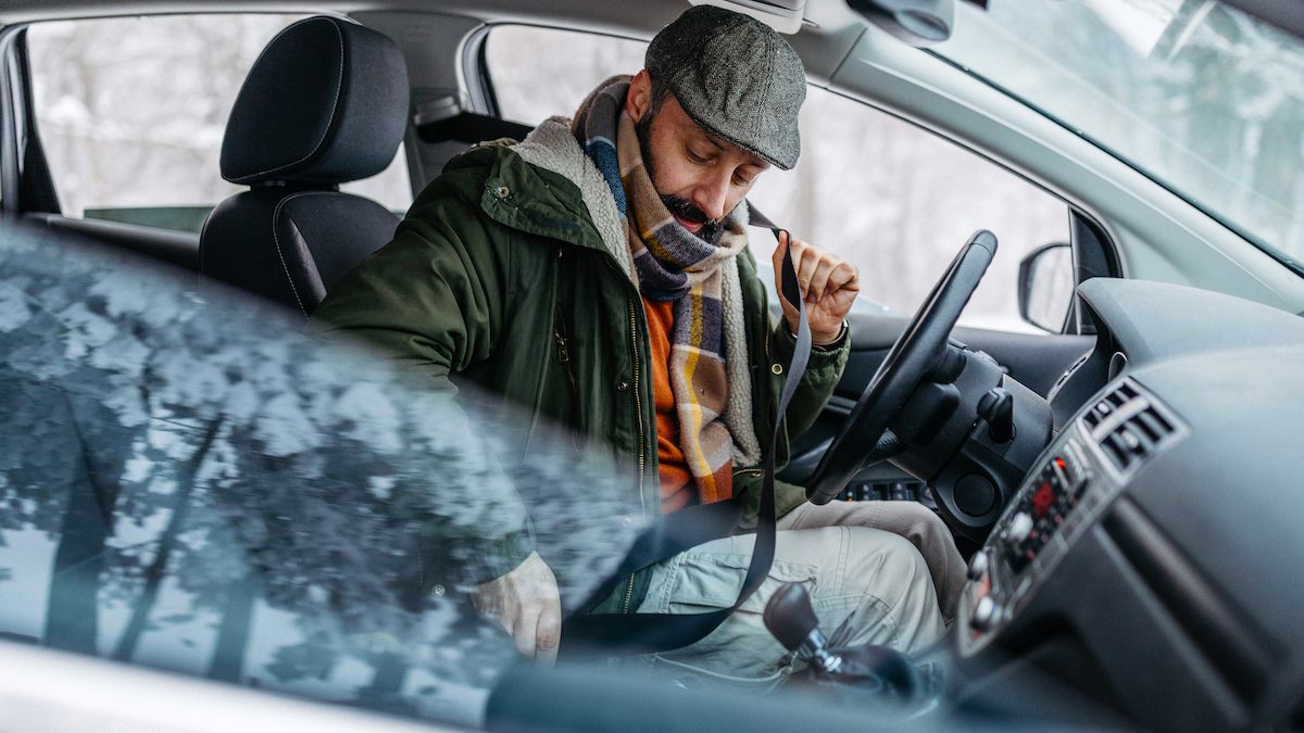 What to Include in a Winter Weather Emergency Kit for Your Car