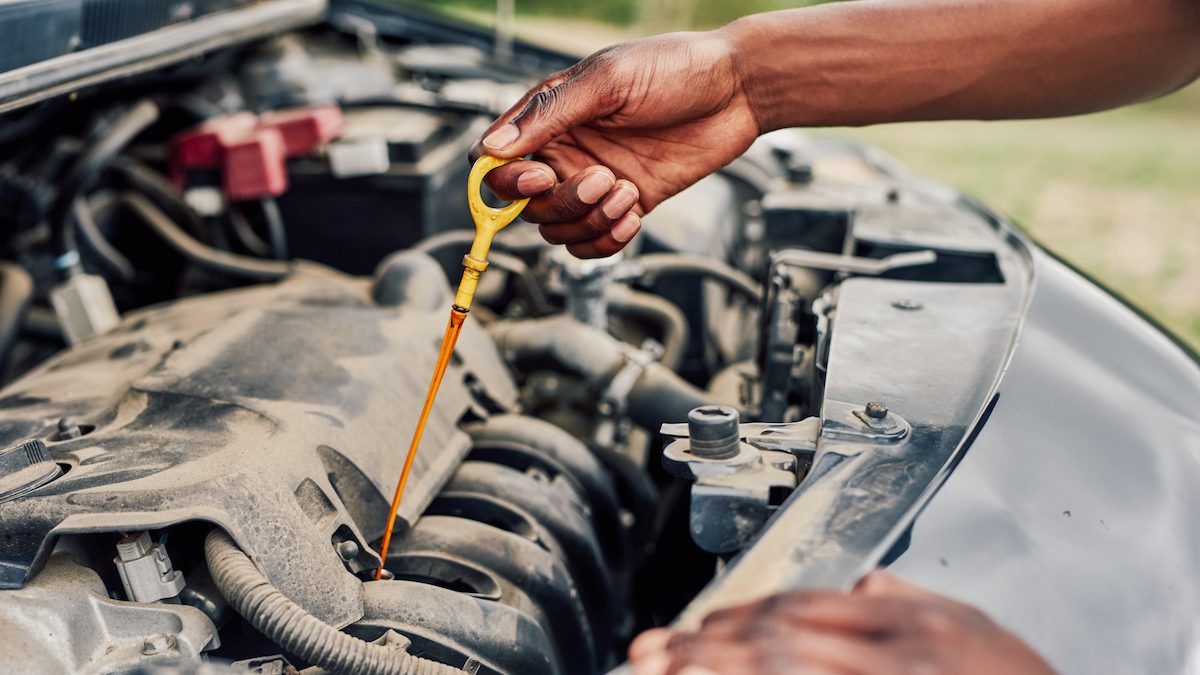 Car Maintenance Basics to Prevent Dangerous Driving Experiences