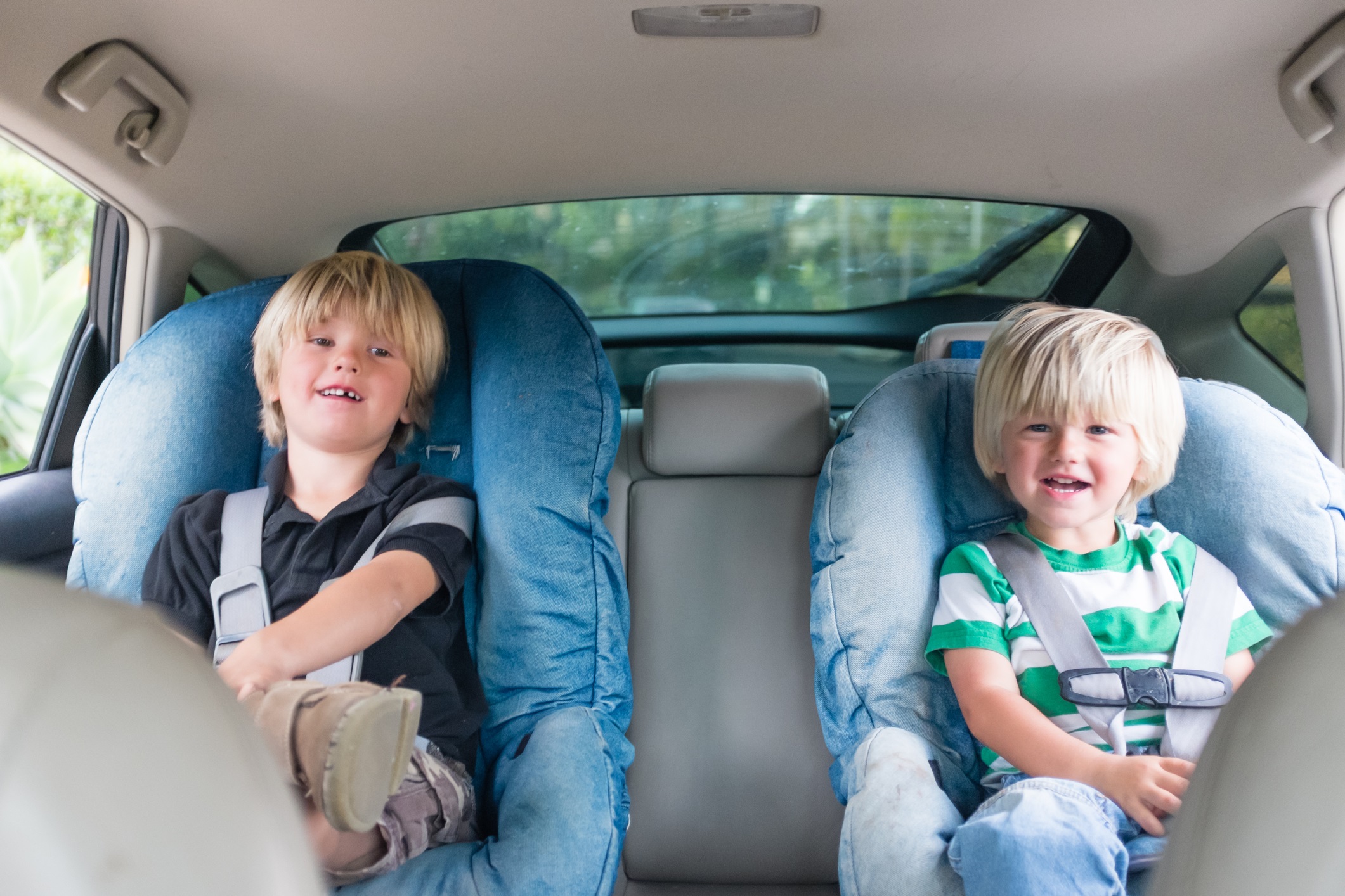 How Can I Entertain My Kids on Summer Road Trips?