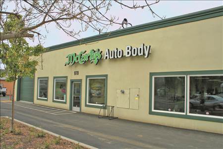 McCarty's Autobody Inc. Logo