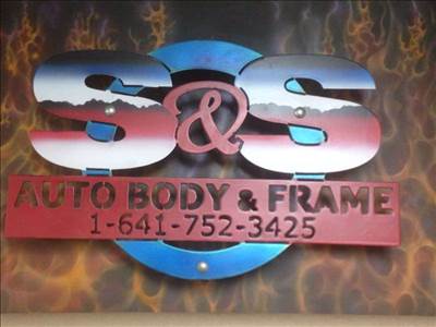 S & S Auto Body & Frame Logo