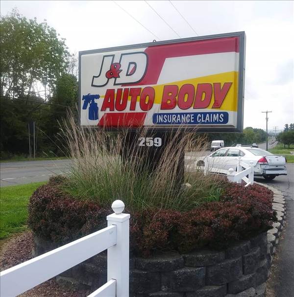 J & D Auto Body 259 Route 31, Washington, NJ 07882 J & D Auto Body Logo
