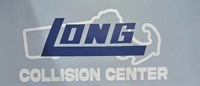 Long Collision Center Logo