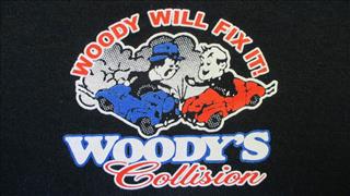 Woody's Collision Logo