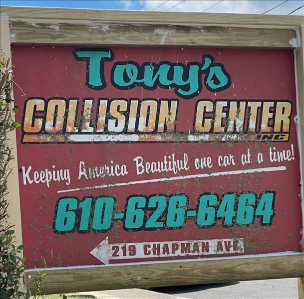 Tony's Collision Center, Inc. Logo