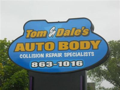 Tom & Dale's Auto Body Repair 735 John Stark Hwy, Newport, NH 03773 Tom & Dale's Auto Body Repair Logo