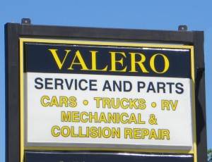Valero Service Inc. Logo