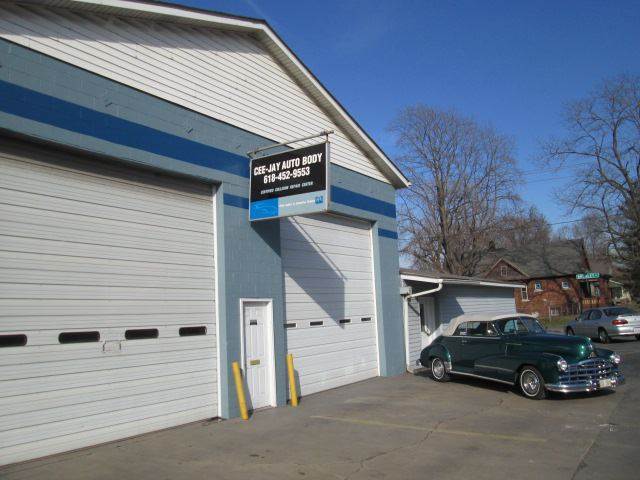 Cee-Jay Auto Body 2123 E. 23rd Street, Granite City, IL 62040 Cee-Jay Auto Body Logo