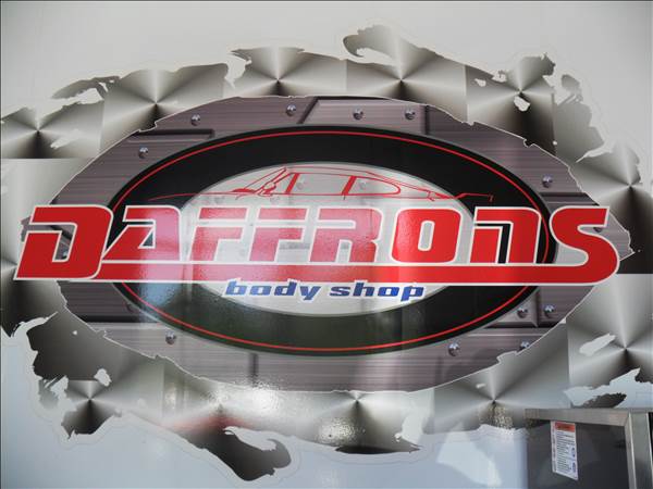 Daffron Body Shop Logo