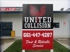 United Collision 4241 East Brundage Ln #B, Bakersfield, CA 93307 United Collision Logo