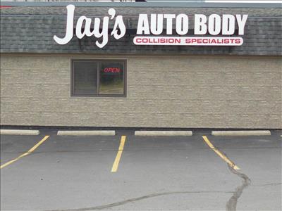 Jay's Auto Body, Inc. Logo