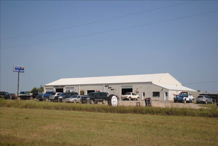 Dave's Body Shop 742 Pony Express Hwy, Marysville, KS 66508 Dave's Body Shop Logo