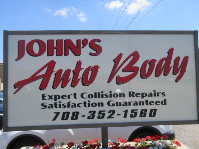 John's Auto Body of LaGrange, Inc 25 E Plainfield Rd, La Grange, IL 60525 John's Auto Body of LaGrange, Inc Logo