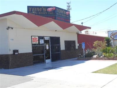 Tom's Auto Body Inc 1761 W Adams Ave, El Centro, CA 92243 Tom's Auto Body Inc Logo