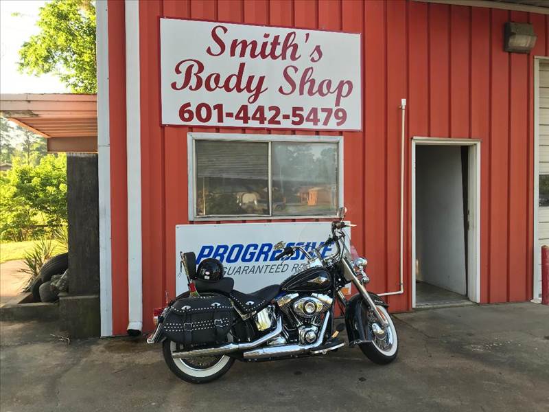 Smith's Body Shop 2 Ridgeway Rd., Natchez, MS 39120 Smith's Body Shop Logo