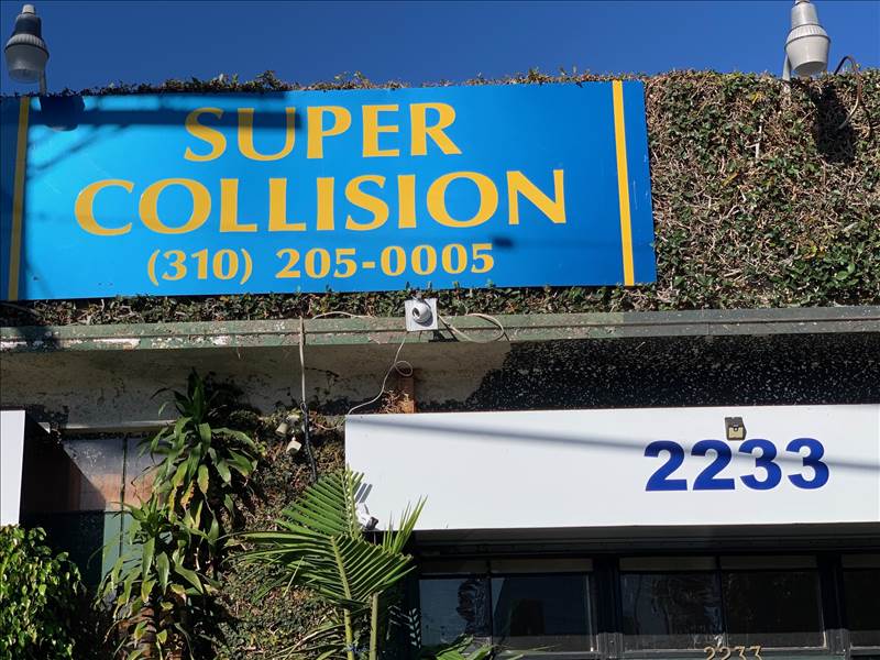 Super Collision Center 2233 Federal Avenue, Los Angeles, CA 90064 Super Collision Center Logo