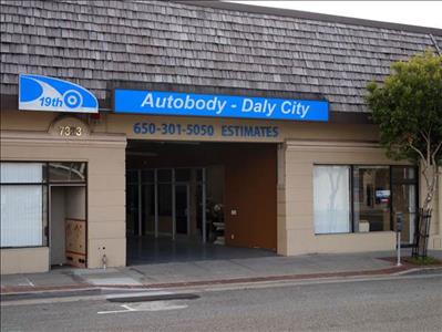 19th Auto Body Daly City 7323 Mission Street, Daly City, CA 94014 19th Auto Body Daly City Logo