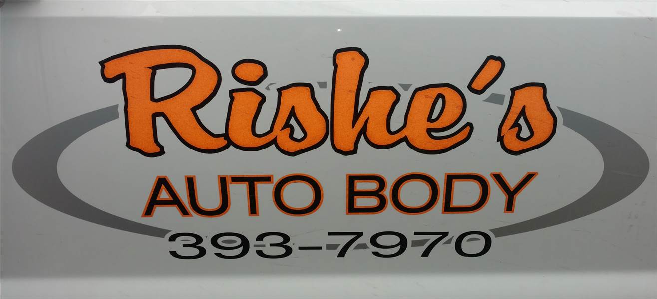 Rishes Auto Body Logo